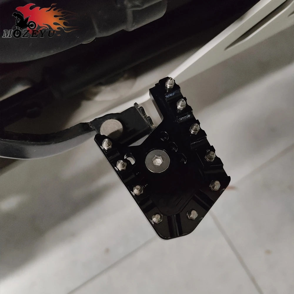 Brake Pedal Cover For: Xpro X24 / Xpro Roadster 250 / Vitacci GTX 250 / Vitacci Titan 250 / Vitacci XMT 250 / Venom Superbike / Venom X22r Max / Boom Bd250 / Italica Krypto