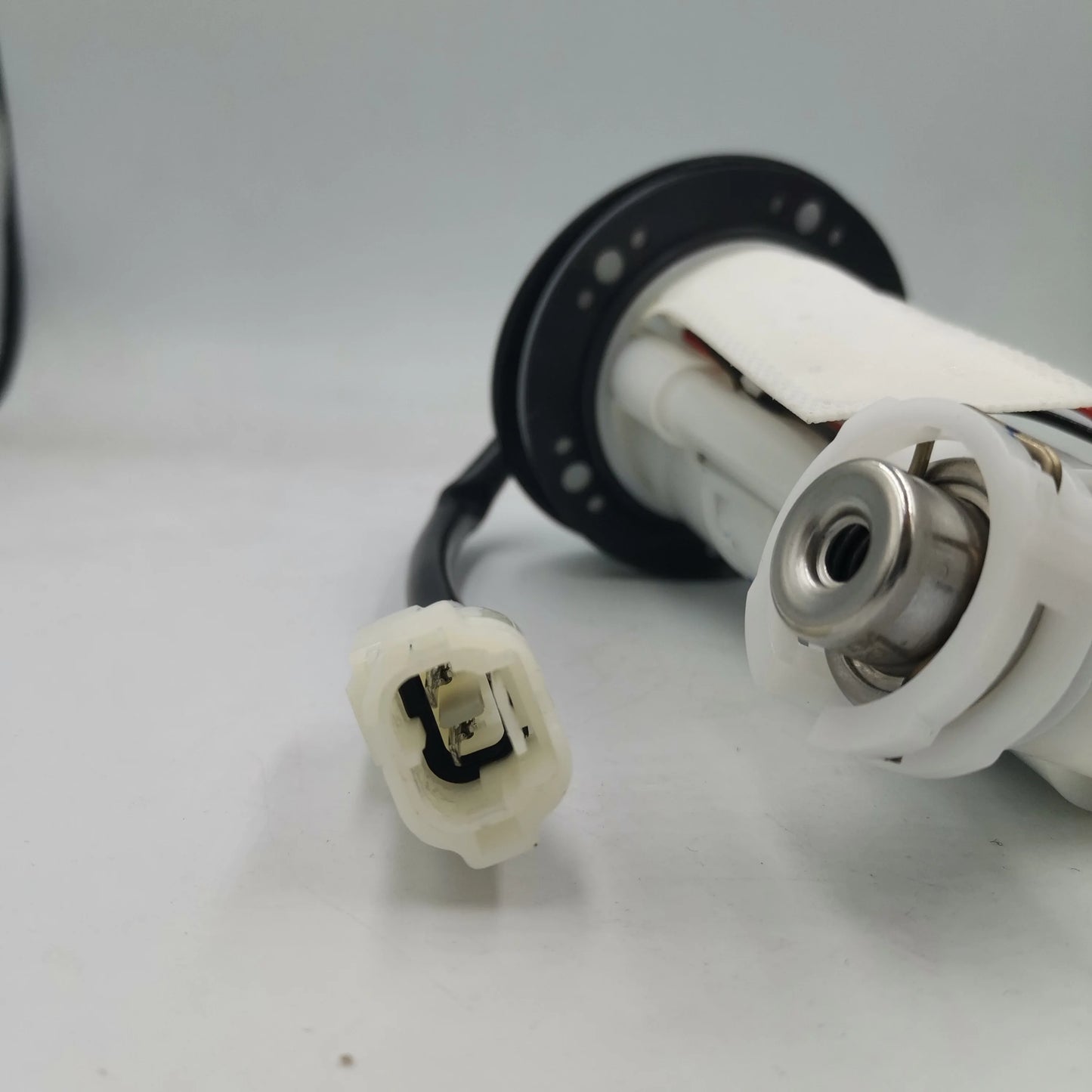 Motorcycle Fuel Pump Assembly For: Xpro X24 / Xpro Roadster 250 / Vitacci GTX 250 / Vitacci Titan 250 / Venom Superbike / Venom X22r Max / Boom Bd250 / Italica Krypto