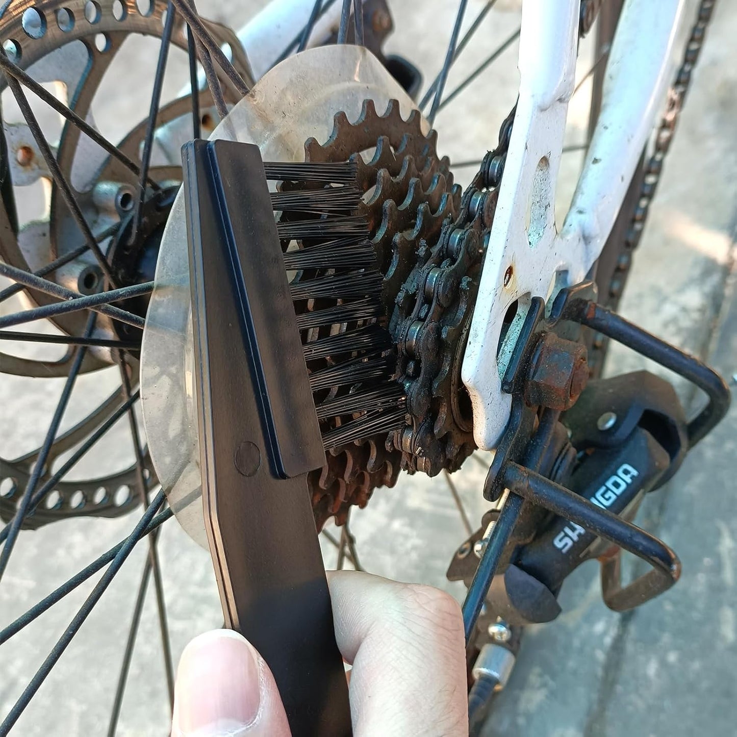 * 5PCS/Set Motorcycle Chain Cleaning Brush